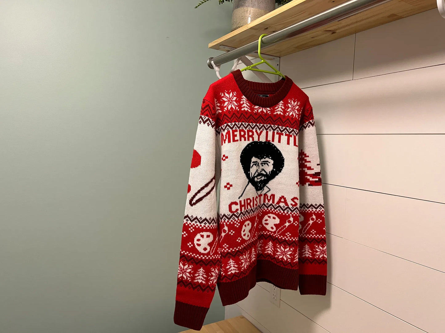 Cestovní skládací ramínko